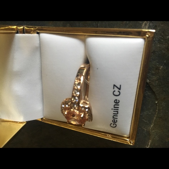 Square with Pave set Genuine CZ - Picture 2 of 6